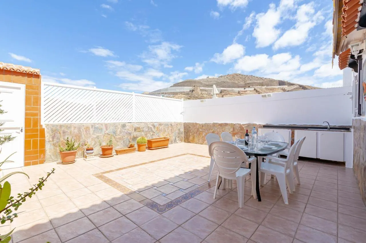 Canarian Holiday Home - Casa Los Caideros Mogán